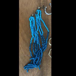 Genuino Crystal Drop Earrings